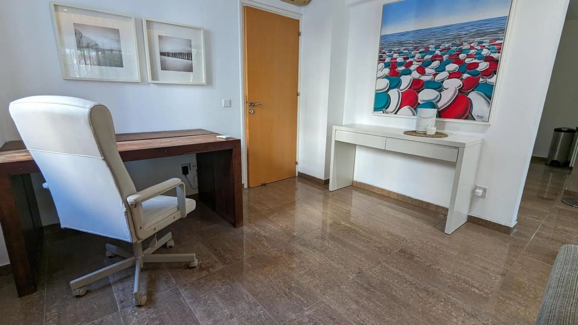 Nomad Apartment Larnaca Cyprus